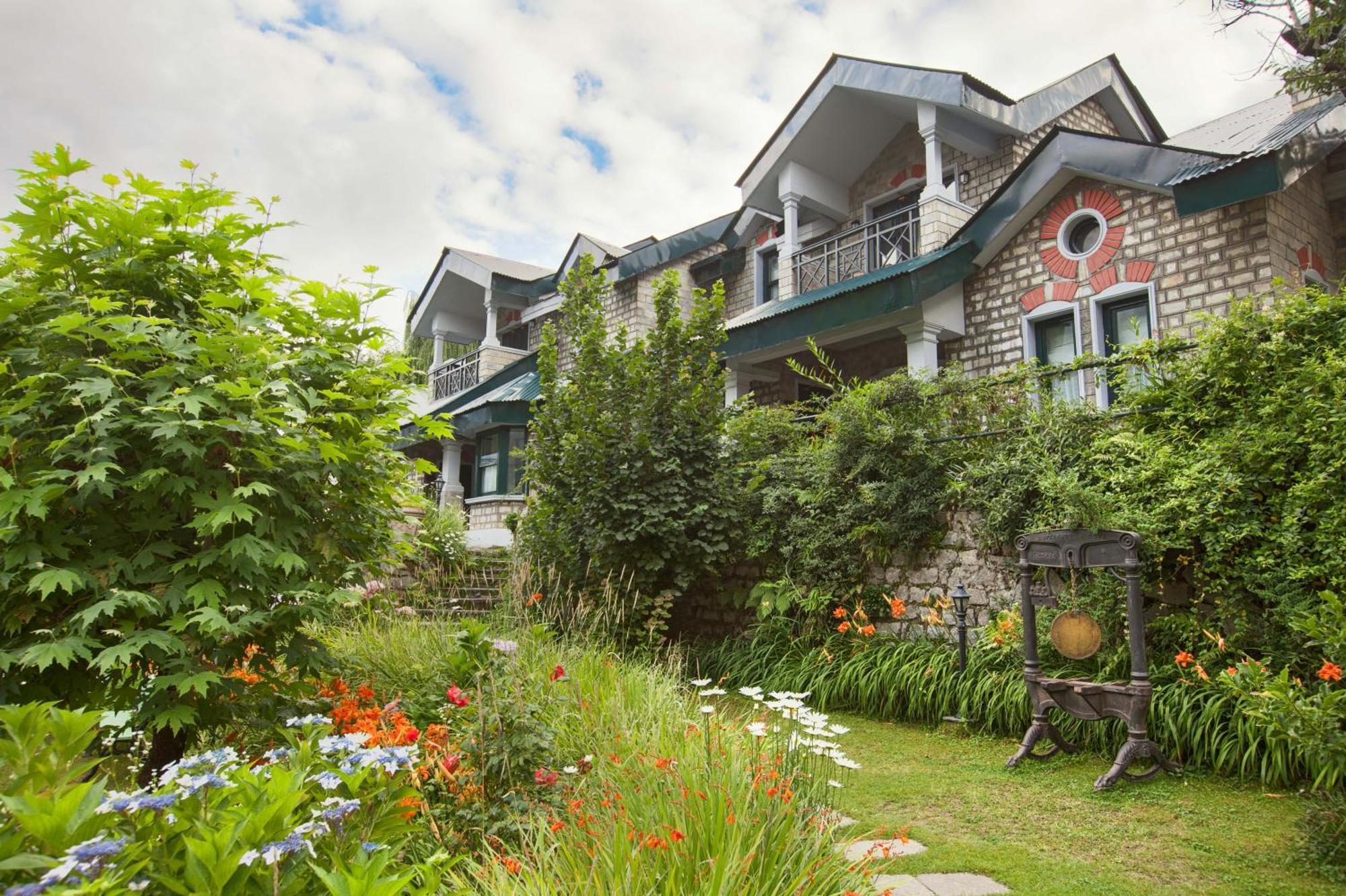 The Himalayan Hotel Manali  Exterior photo